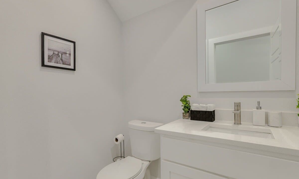 Photo of Bathroom in West Dallas