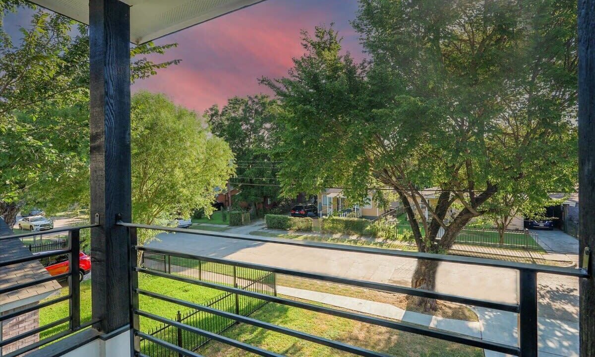 Photo of Outdoor in West Dallas