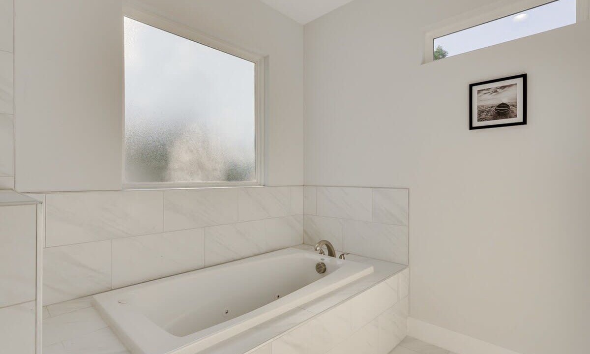 Photo of Bathroom in West Dallas