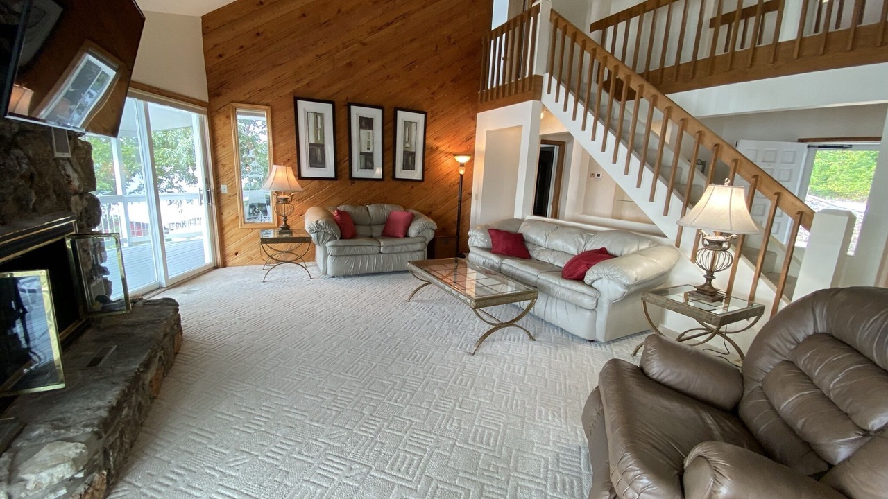 Photo of Livingroom in Lake of the Ozarks