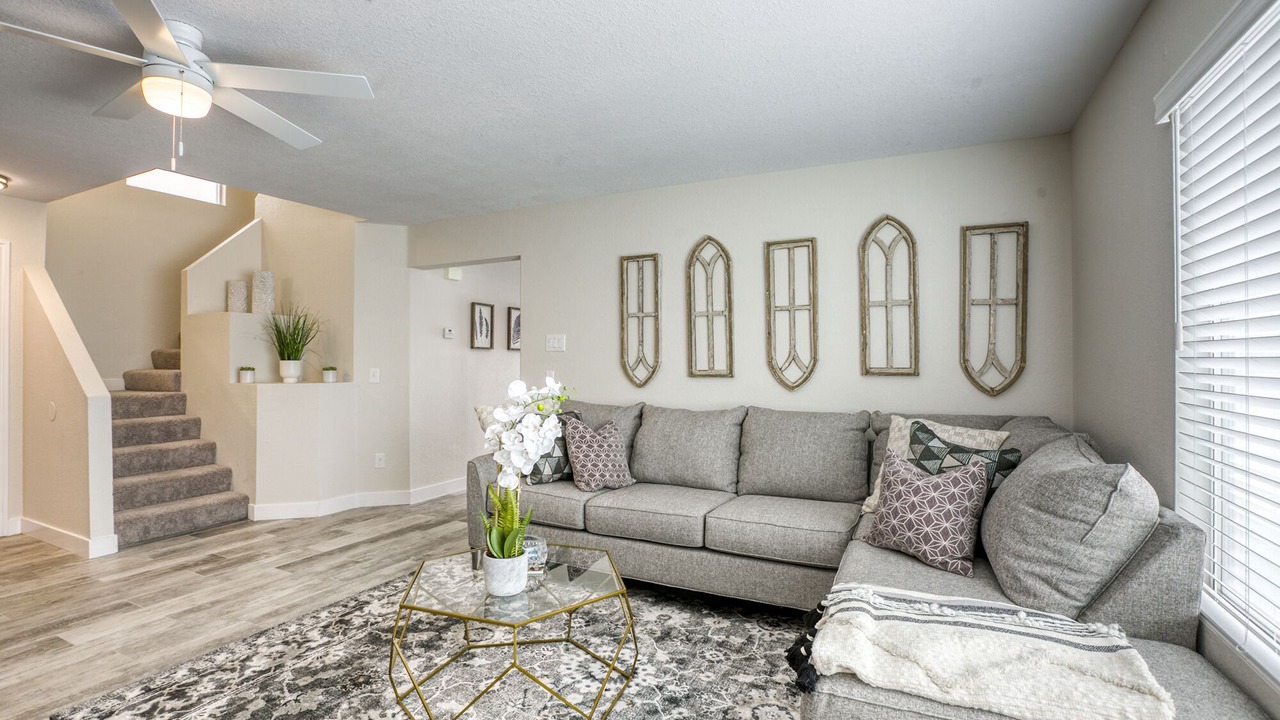 Photo of Livingroom in Summerlin