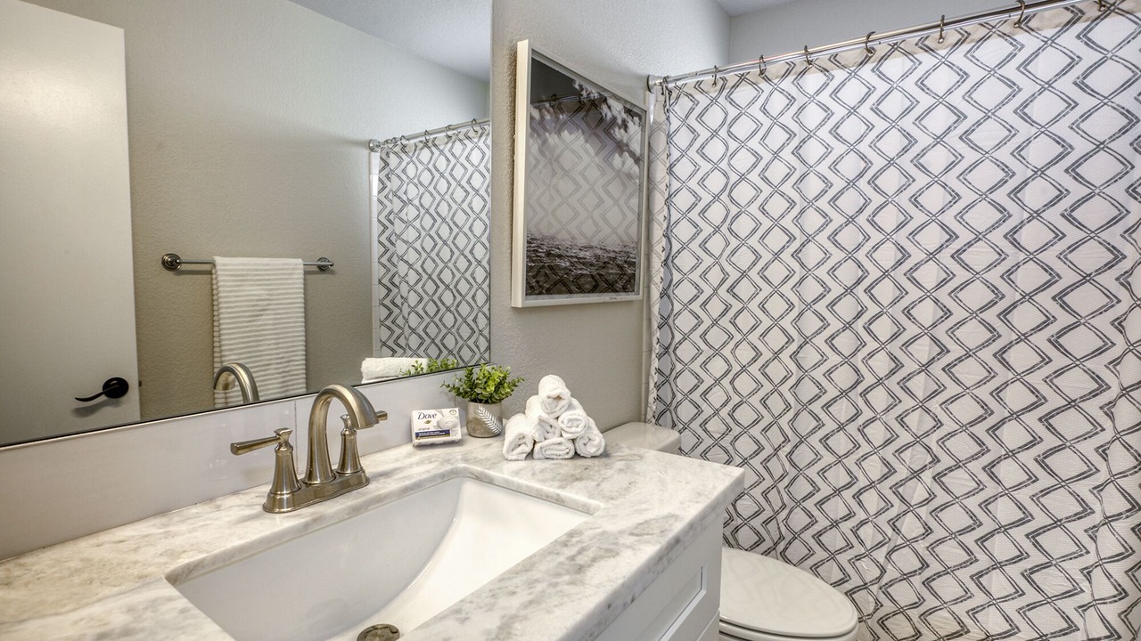 Photo of Bathroom in Summerlin