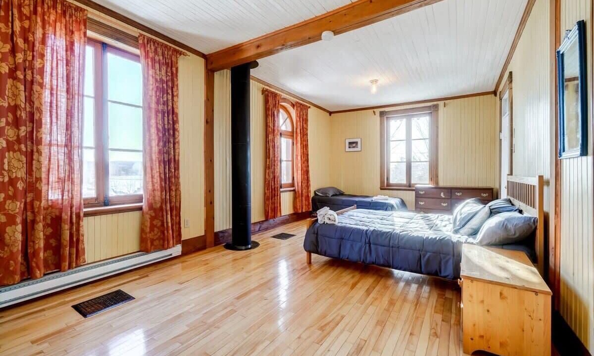 Photo of Bedroom in Lac-des-Plages