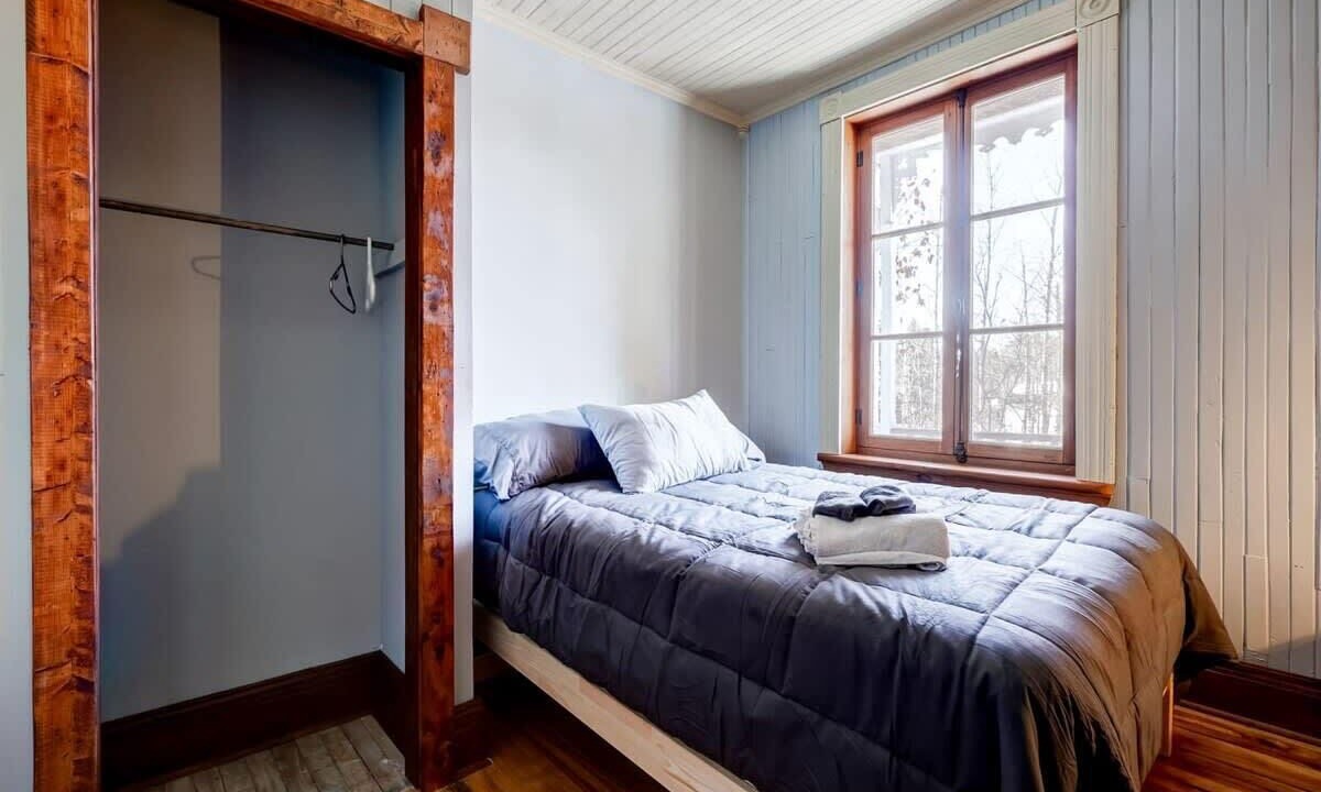 Photo of Bedroom in Lac-des-Plages