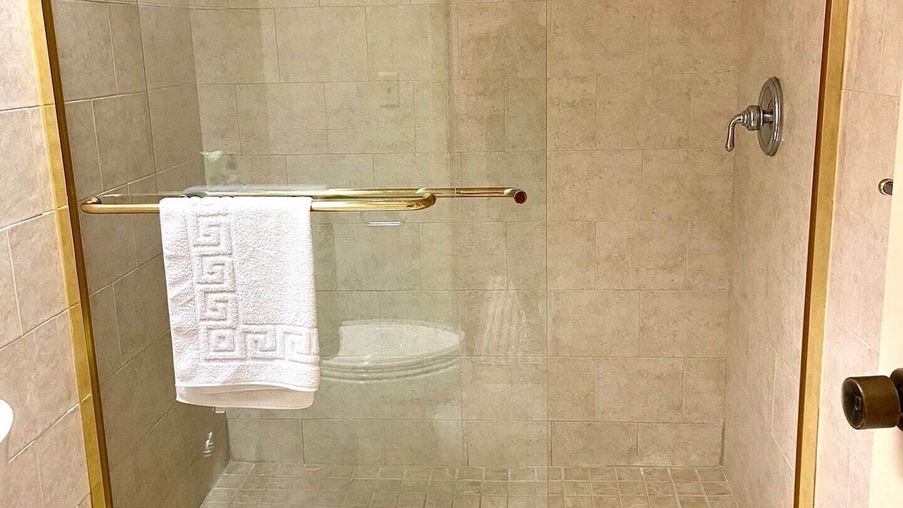 Photo of Bathroom in Wesley Chapel