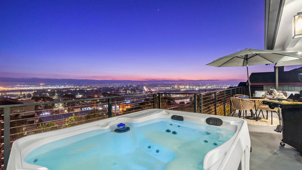 Photo of Patio Balcony in Mission Hills