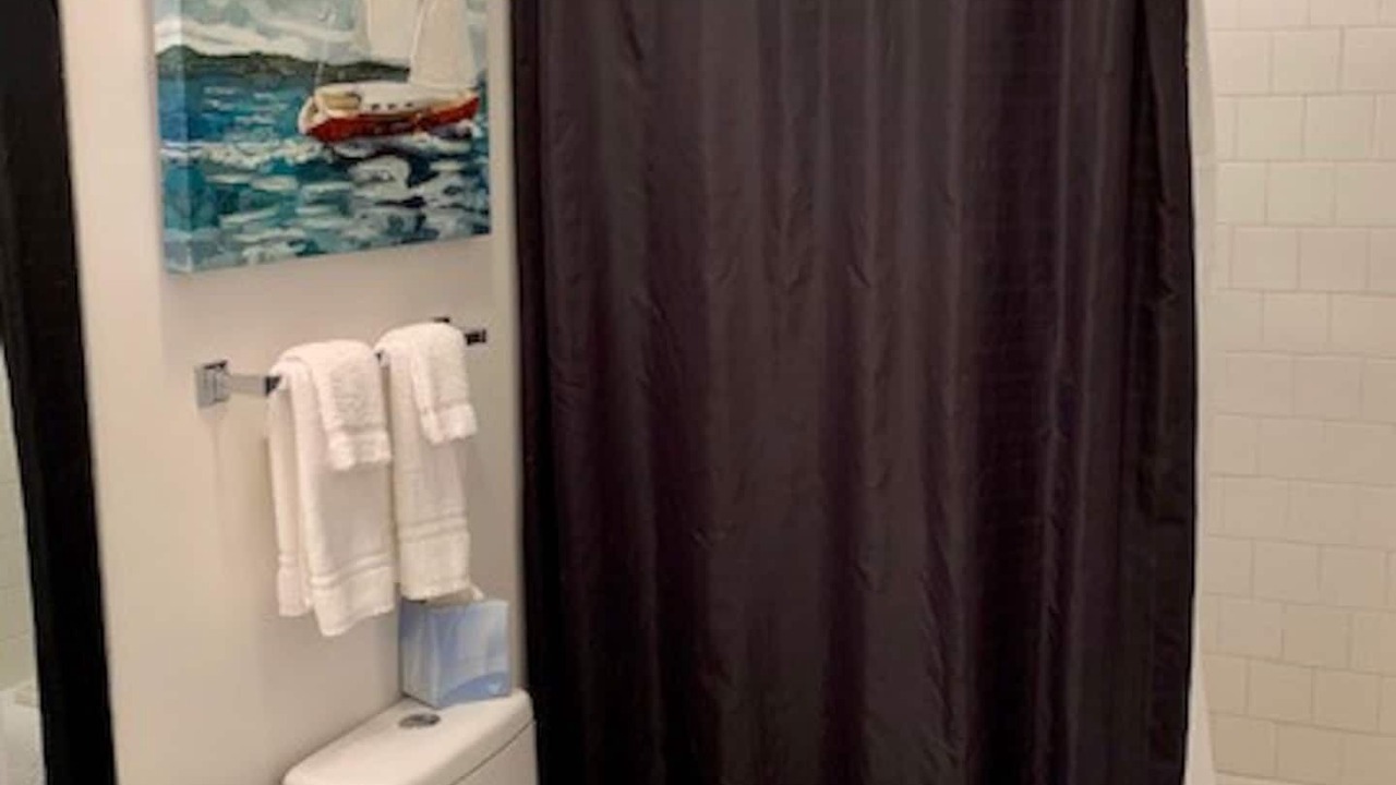 Photo of Bathroom in Saint Simons Island