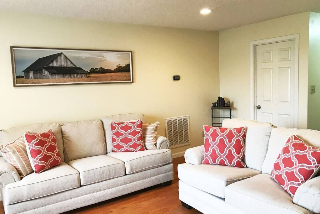 Photo of Livingroom in Hollywood