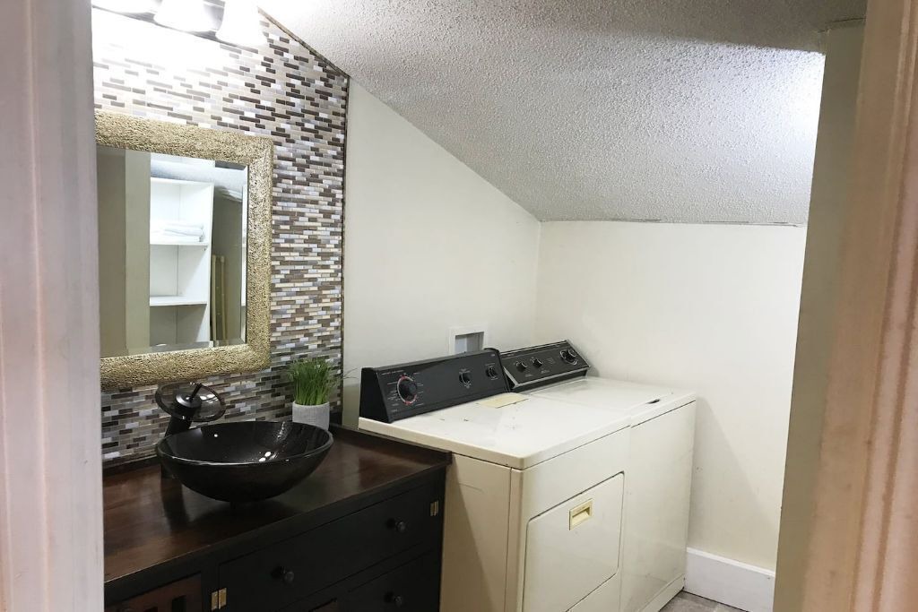 Photo of Others in Hollywood