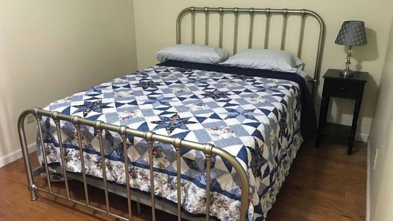 Photo of Bedroom in Hollywood