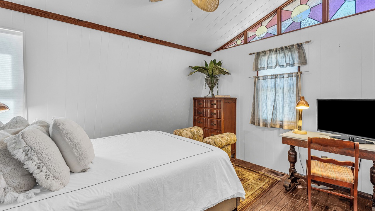 Photo of Bedroom in Fairhope