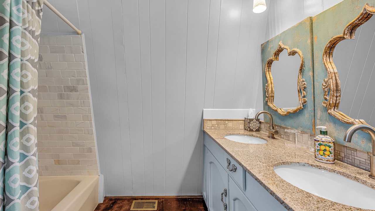 Photo of Bathroom in Fairhope