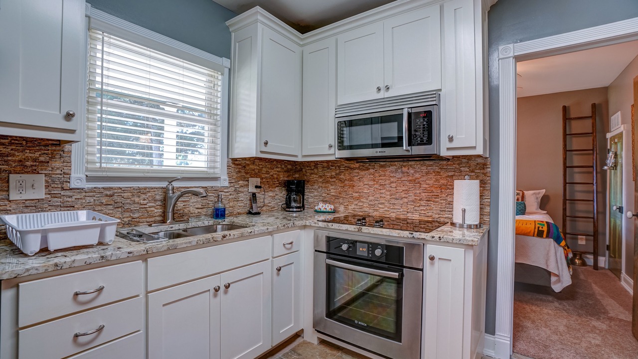 Photo of Kitchen in Cottonwood Falls