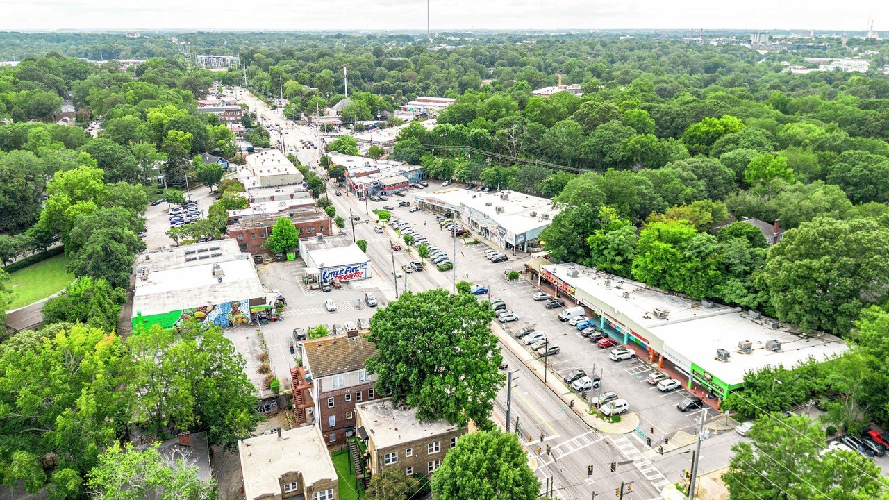 Photo of Outdoor in Candler Park