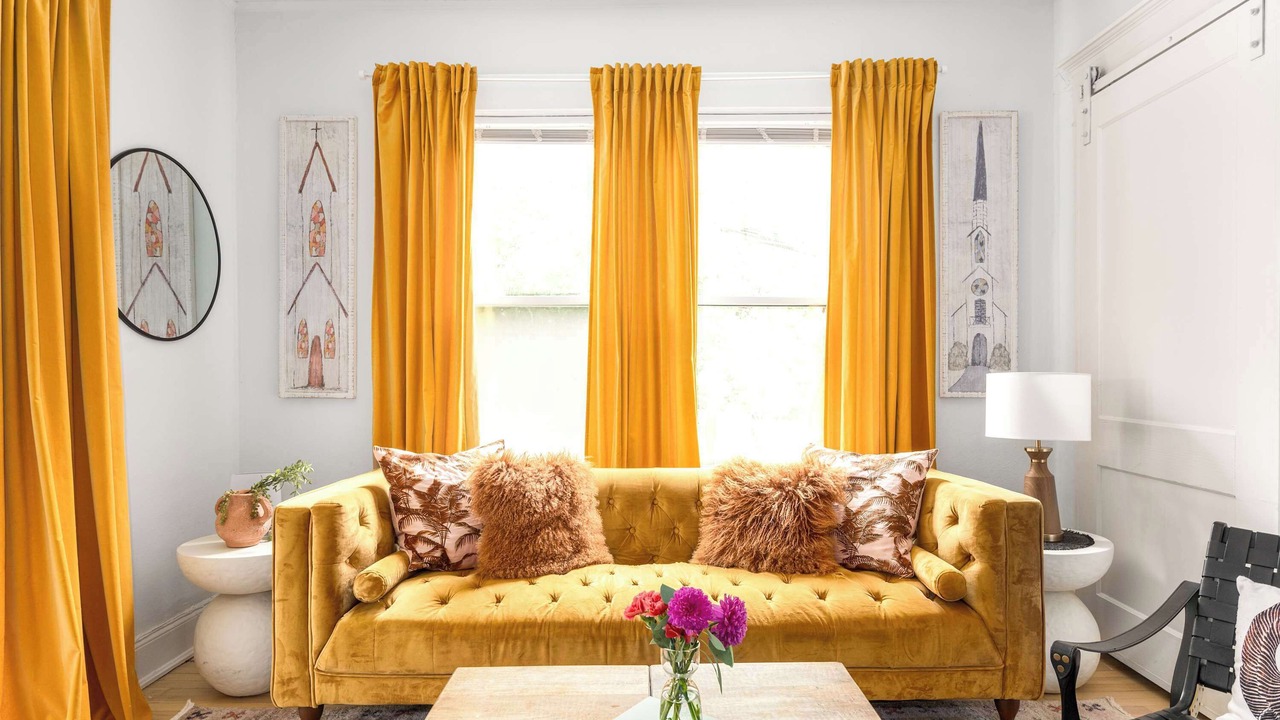 Photo of Livingroom in Candler Park
