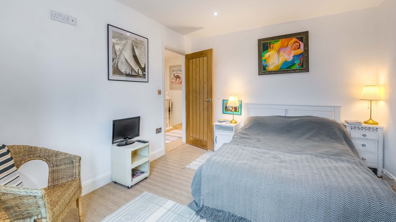 Photo of Bedroom in Felpham