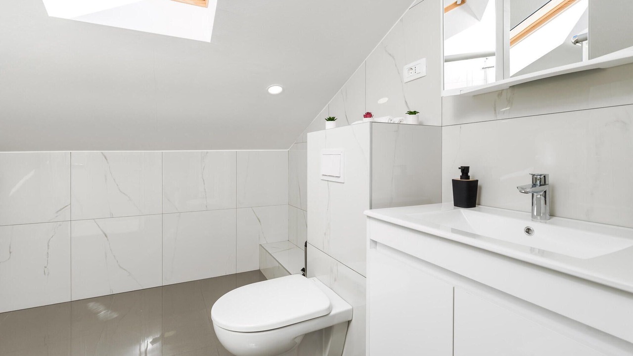 Photo of Bathroom in Pobri