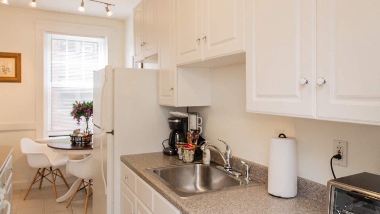 Photo of Others in Cleveland Circle