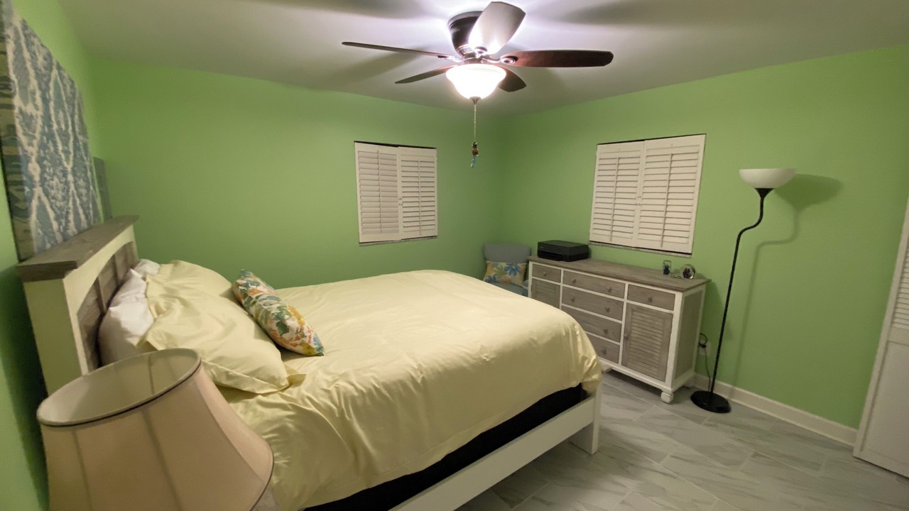 Photo of Bedroom in Saint James City