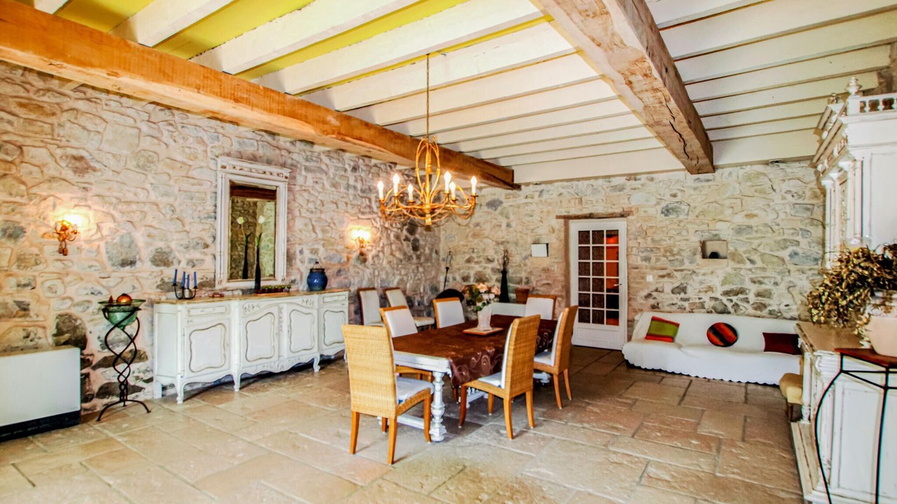 Photo of Bedroom in Loriol-sur-Drome