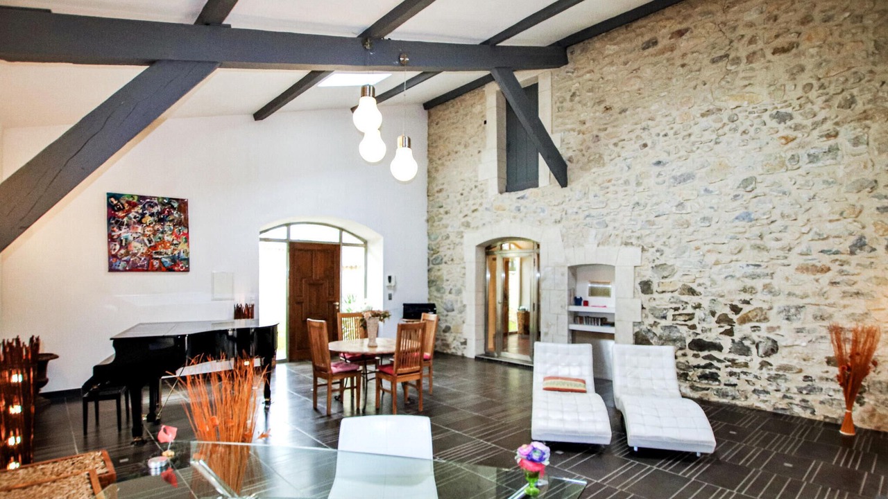 Photo of Bedroom in Loriol-sur-Drome