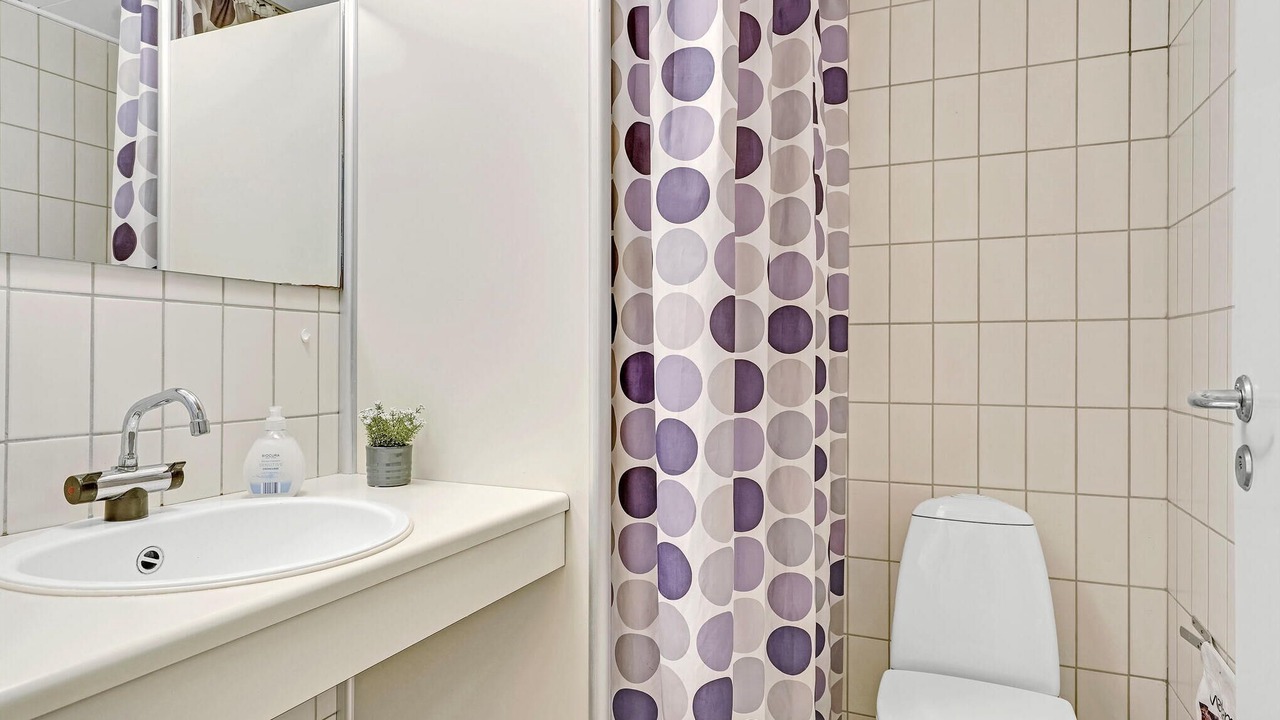 Photo of Bathroom in Rudkobing