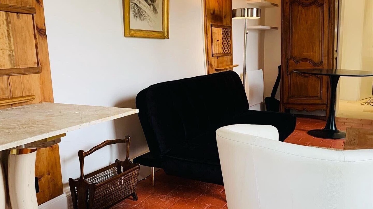 Photo of Others in Pinterville