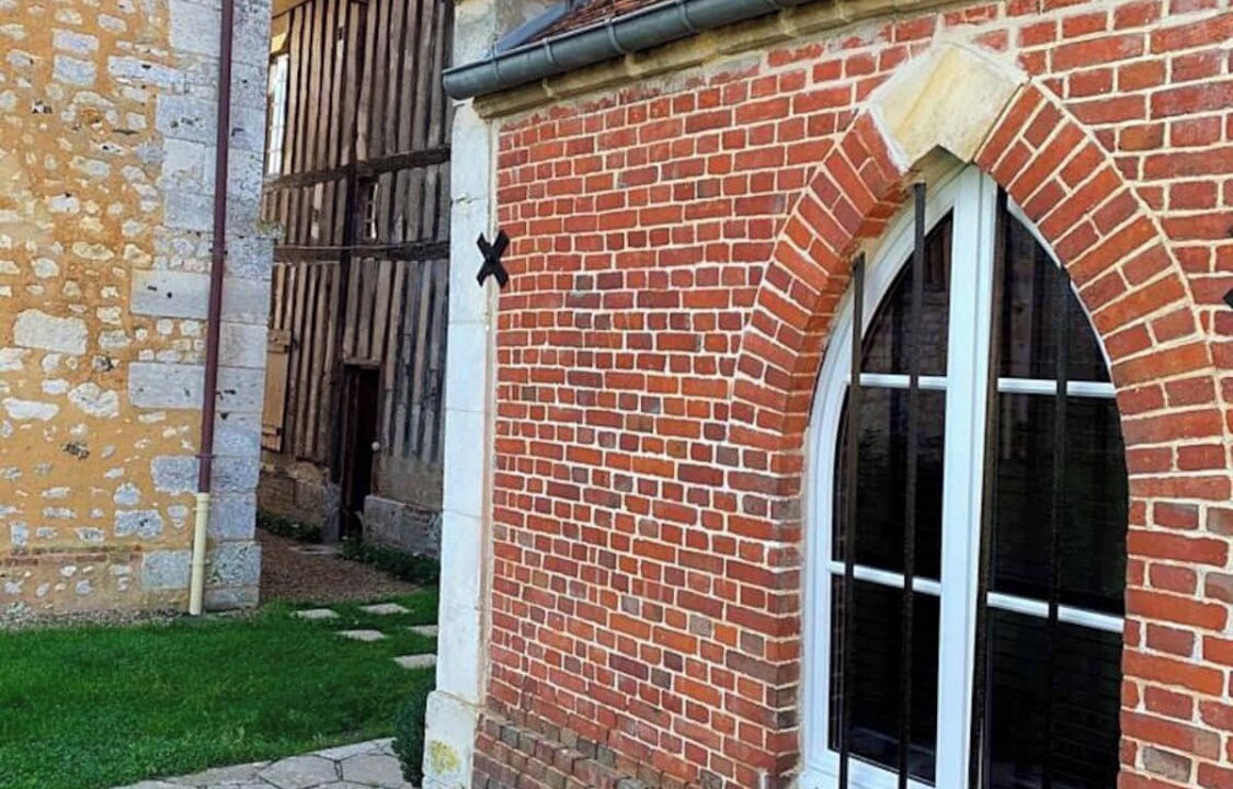 Photo of Outdoor in Pinterville