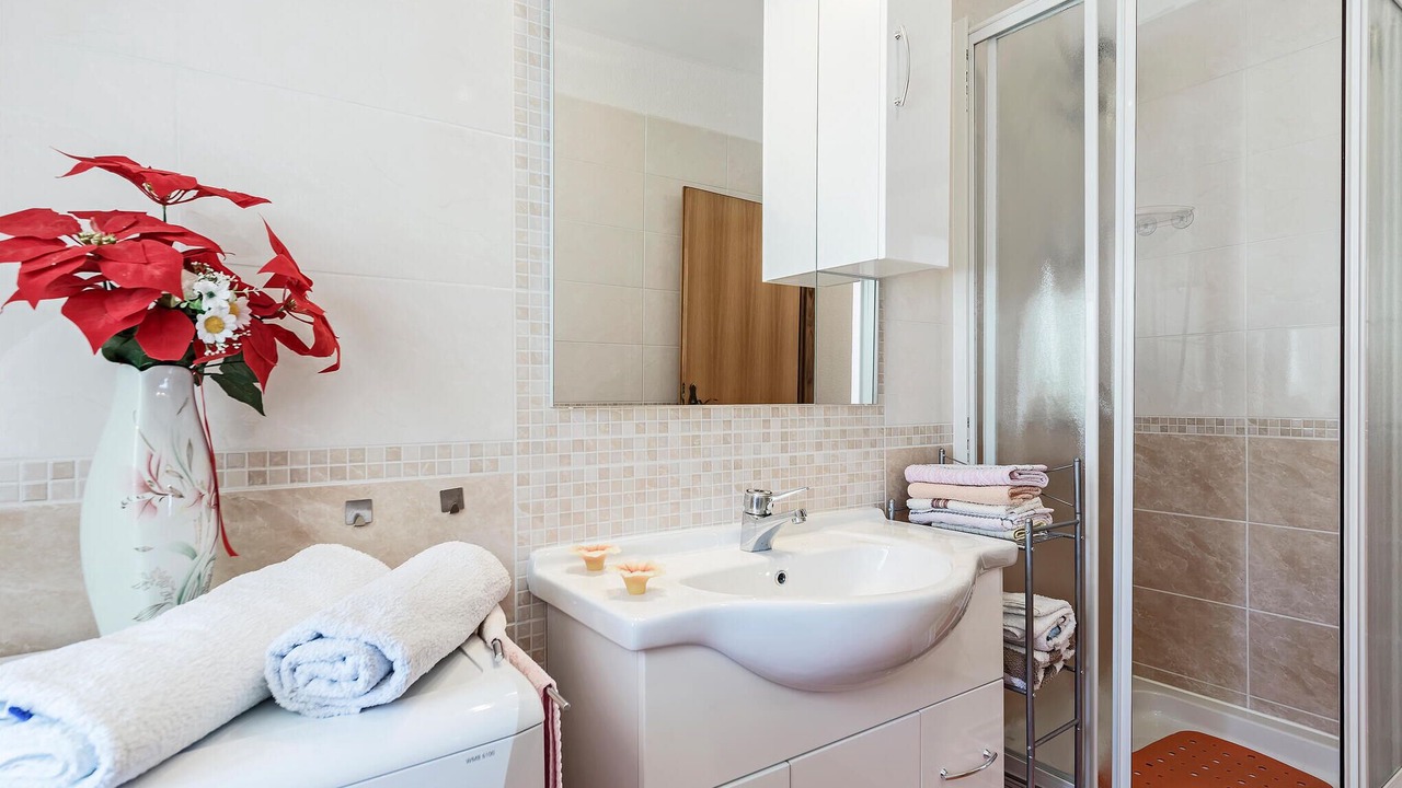 Photo of Bathroom in Vinez