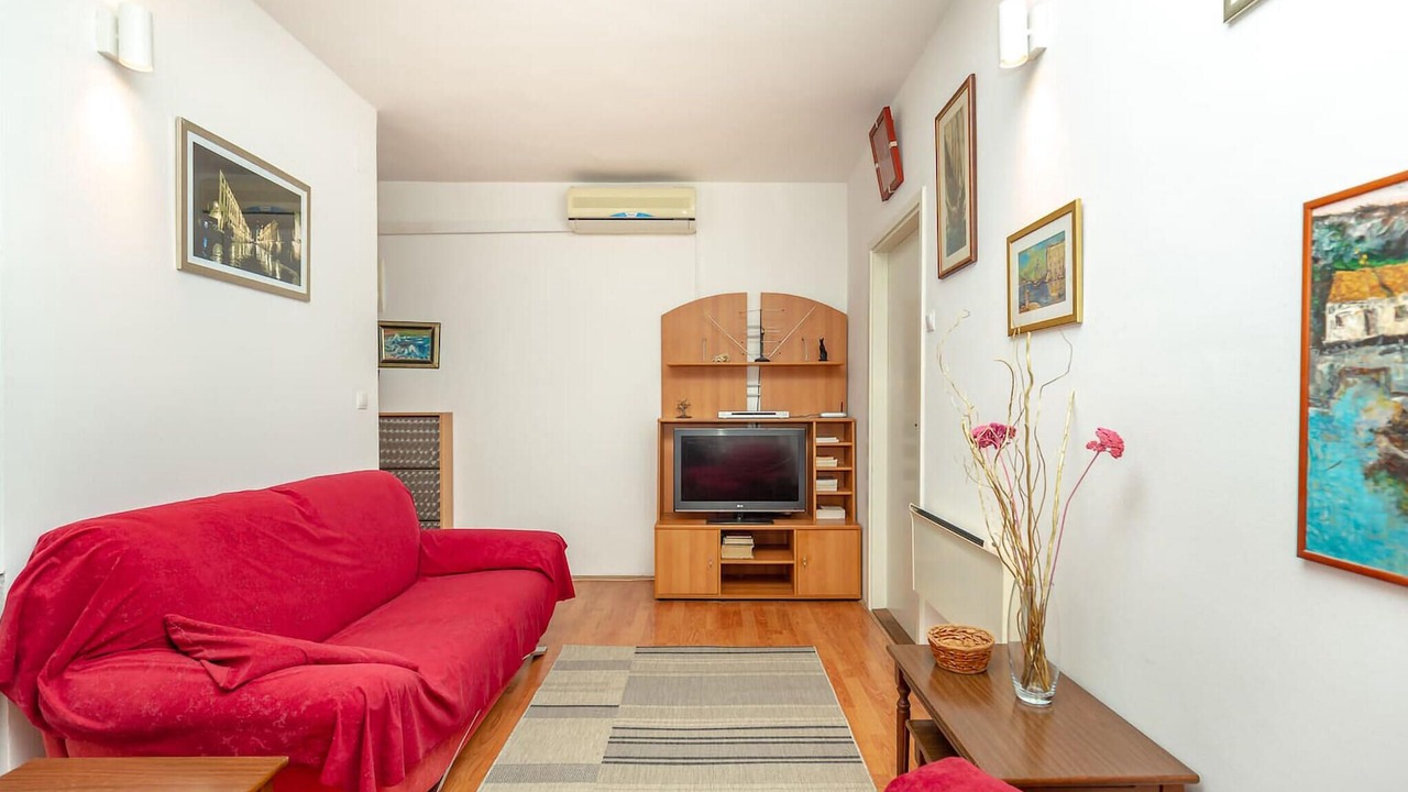 Photo of Bedroom in Montovjerna