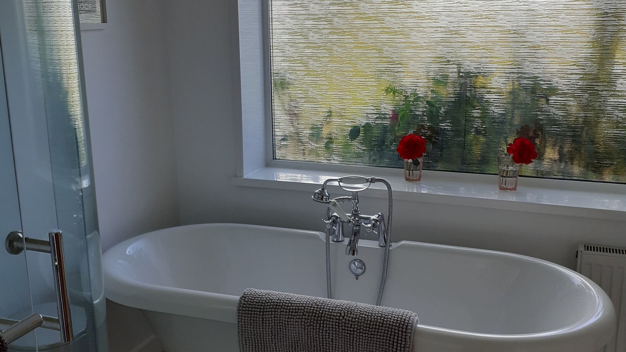 Photo of Bathroom in Galmpton