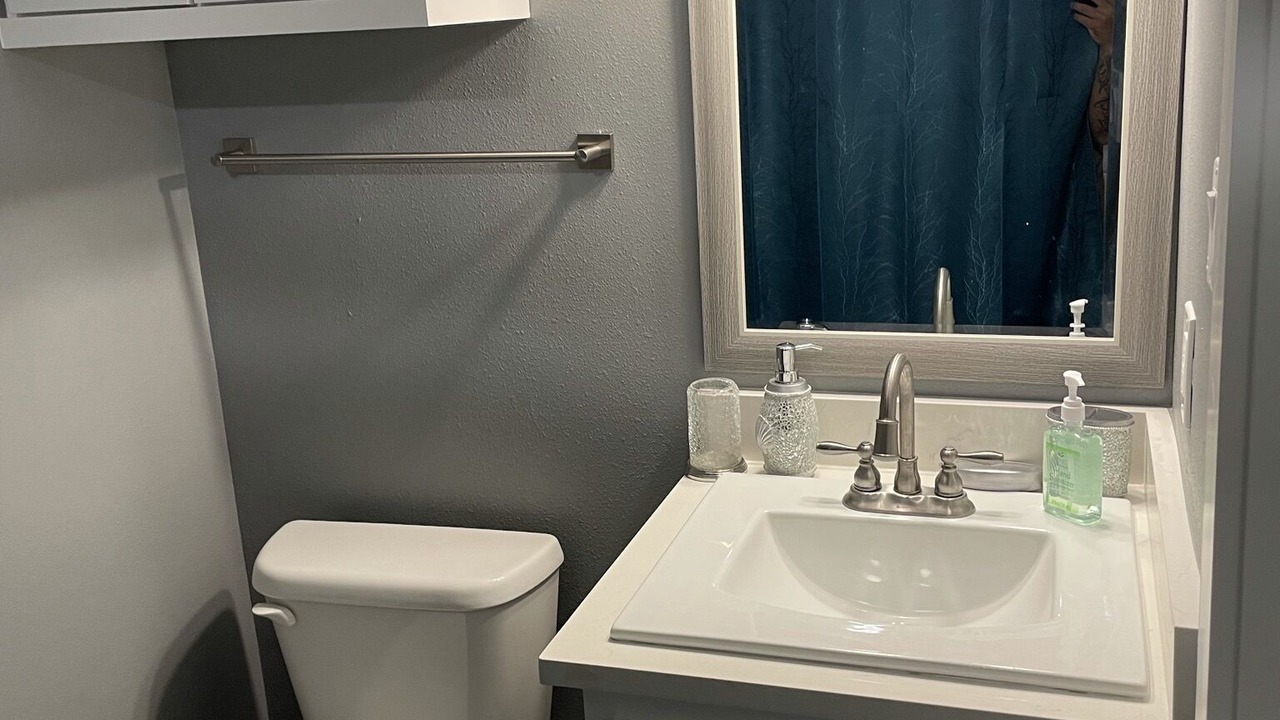 Photo of Bathroom in Willis