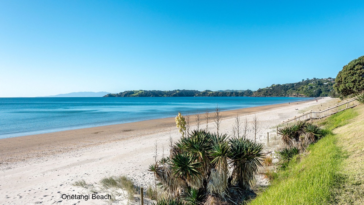 Photo of Others in Onetangi