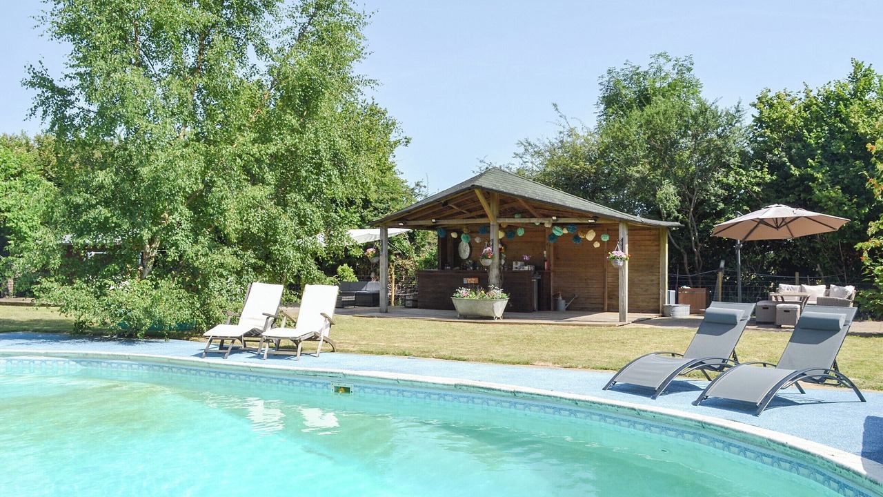 Photo of Outdoor in Etchinghill