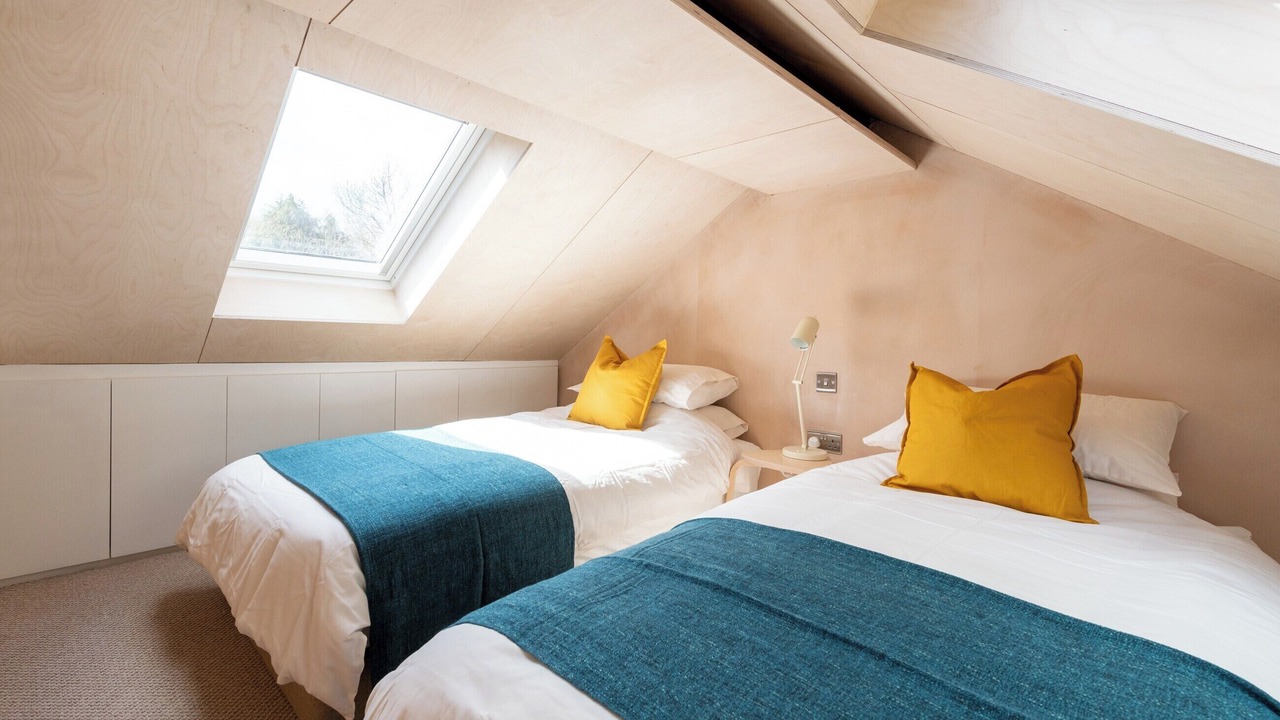 Photo of Others in Etchinghill