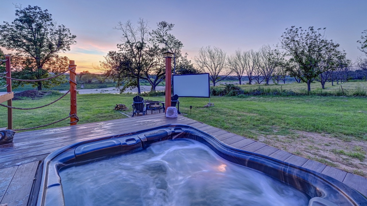 Photo of Patio Balcony in Marble Falls