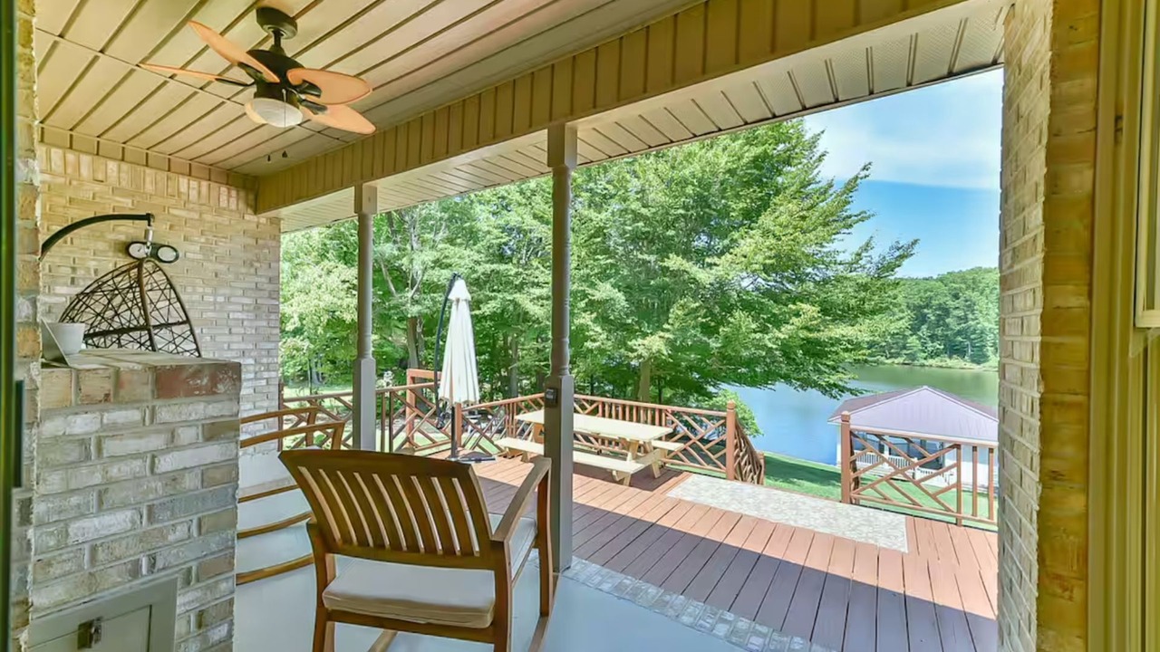 Photo of Outdoor in Roxboro