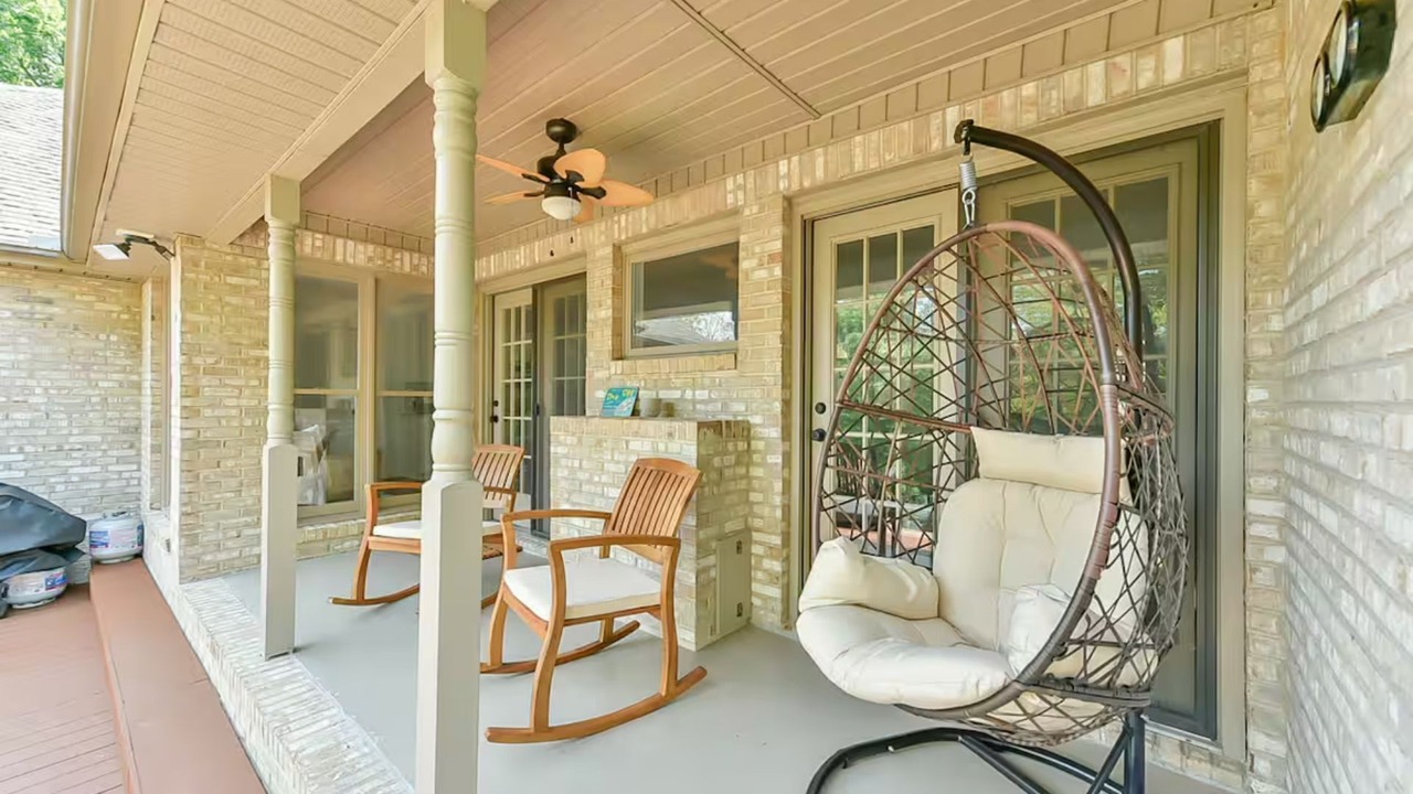 Photo of Patio Balcony in Roxboro