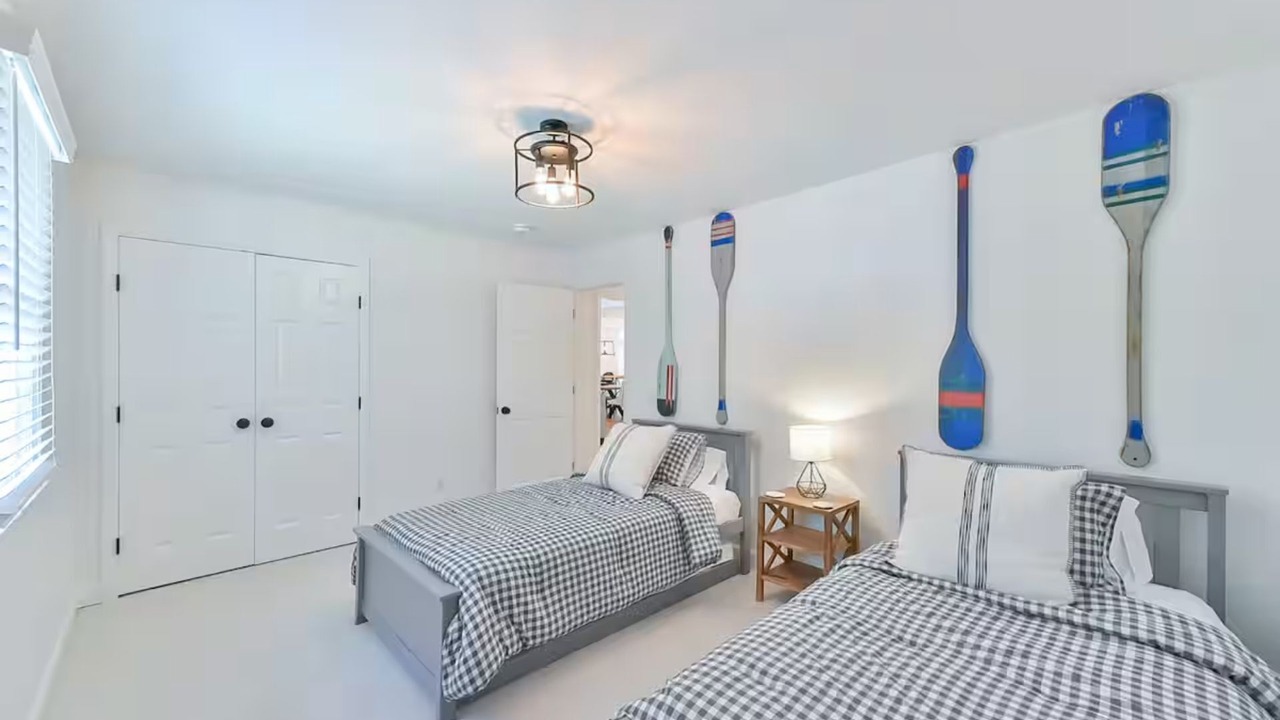 Photo of Bedroom in Roxboro