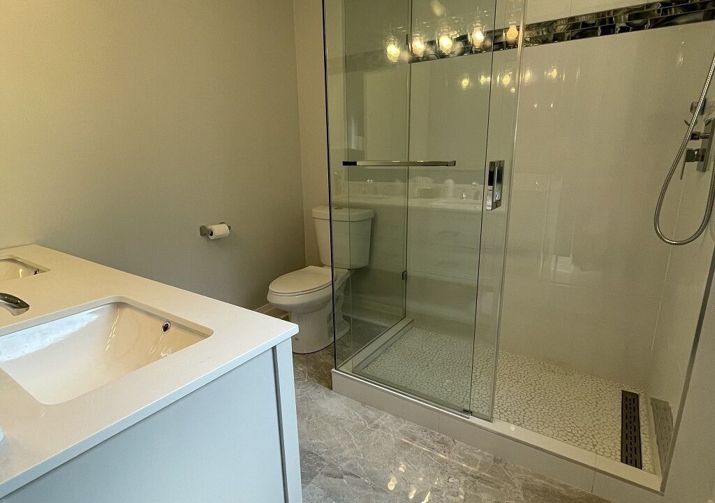 Photo of Bathroom in Gravenhurst