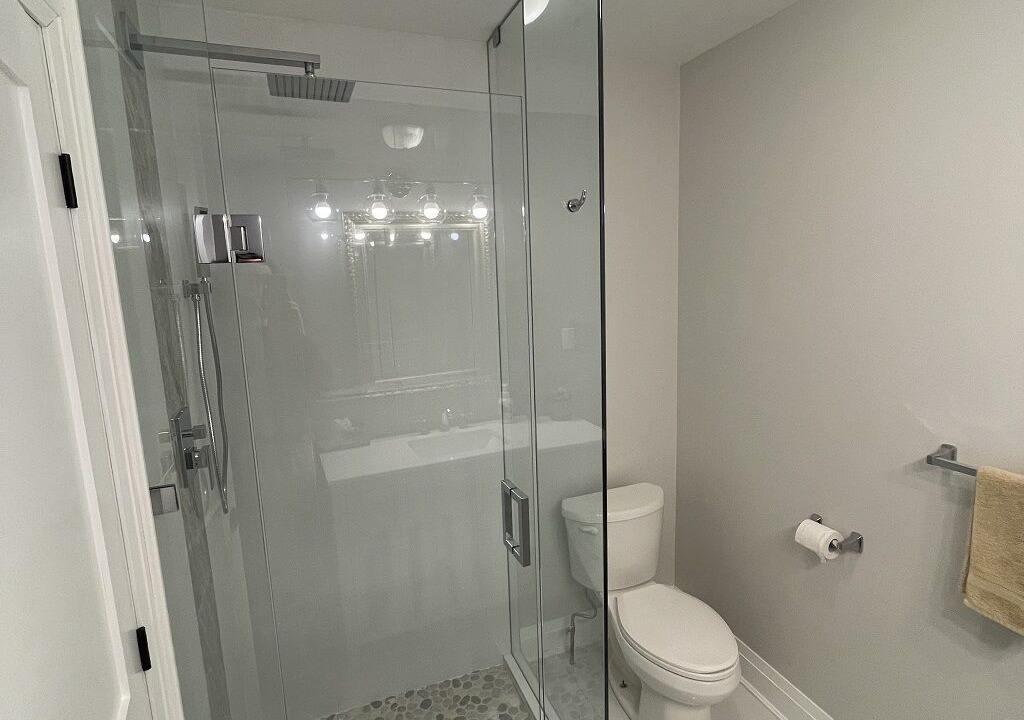 Photo of Bathroom in Gravenhurst