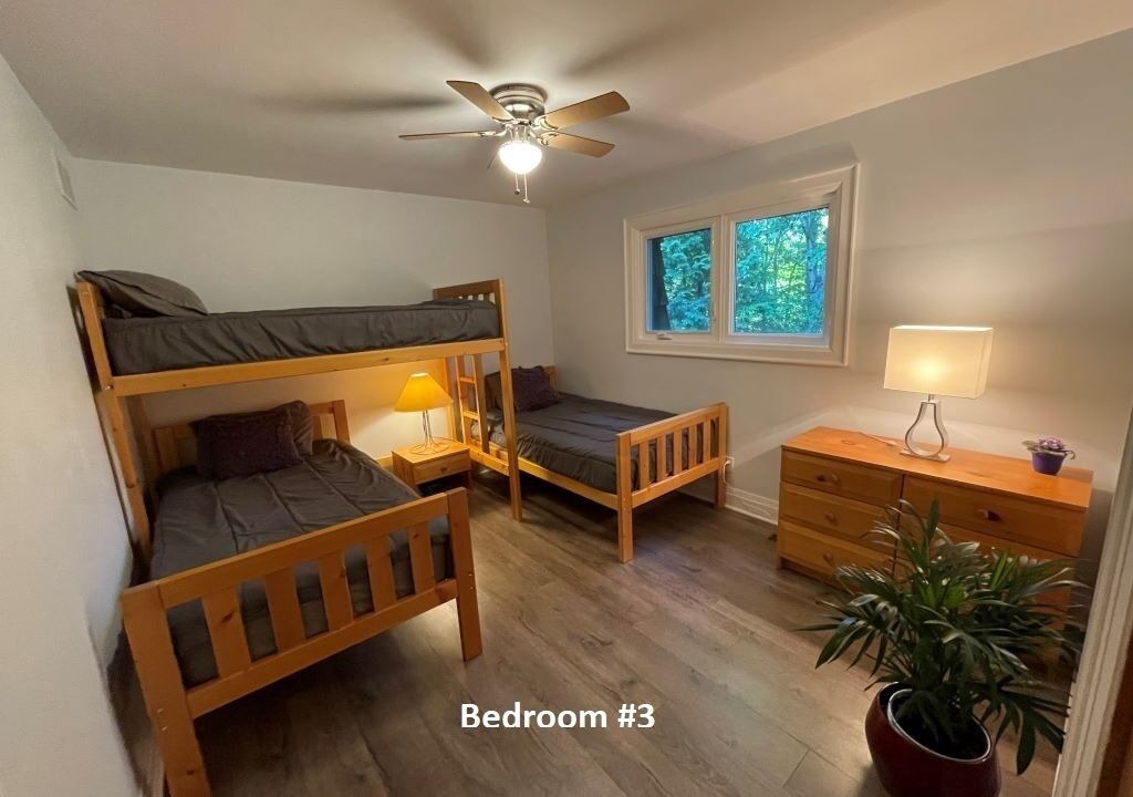 Photo of Bedroom in Gravenhurst