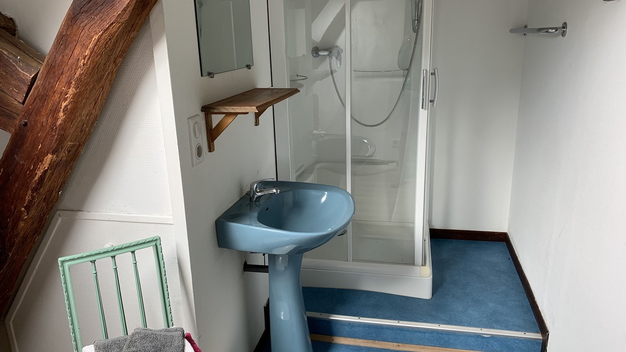 Photo of Bathroom in Maisnieres