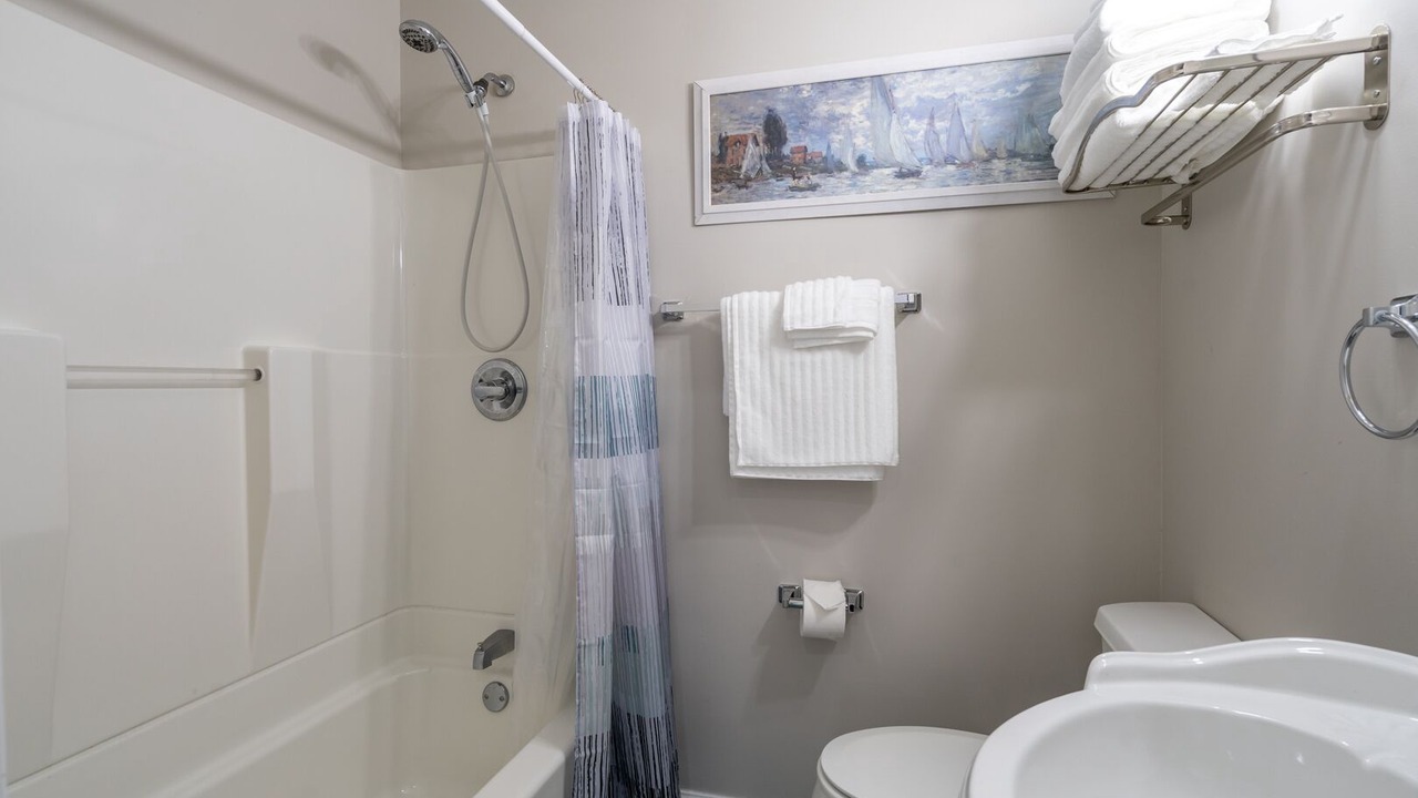 Photo of Bathroom in Hampton