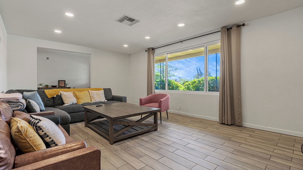 Photo of Livingroom in Sierra Vista