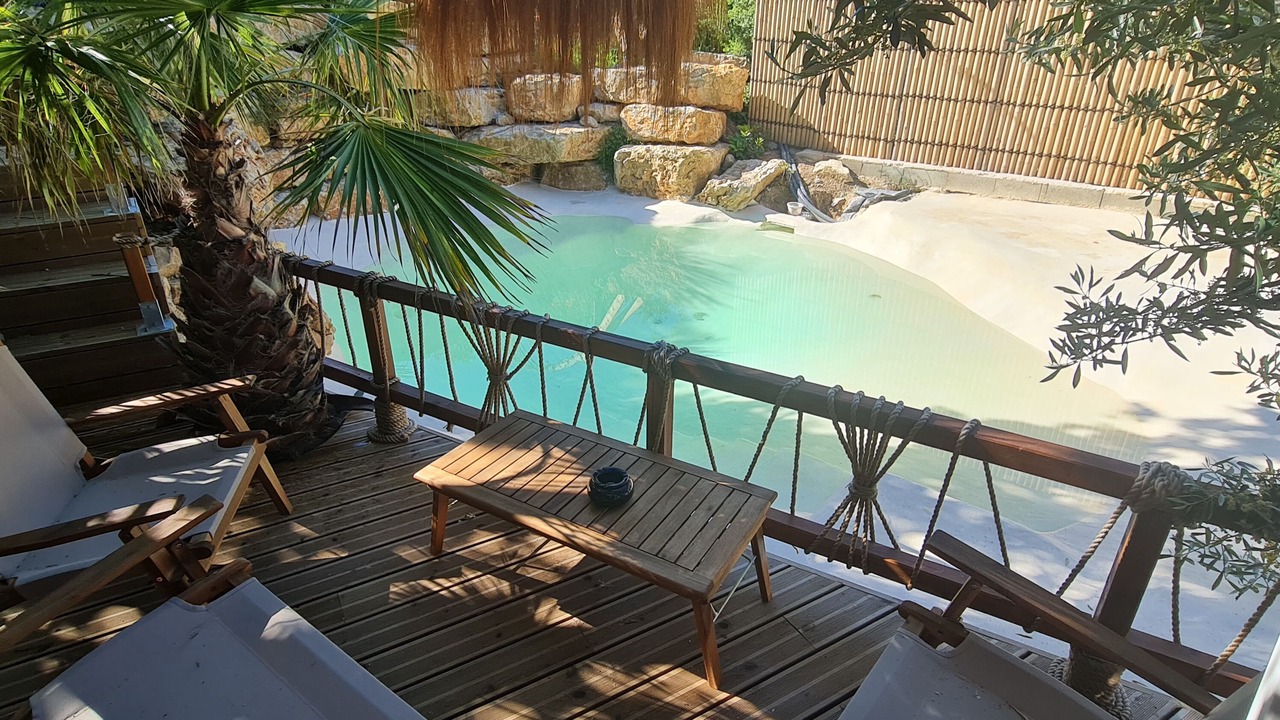 Photo of Patio Balcony in Peypin