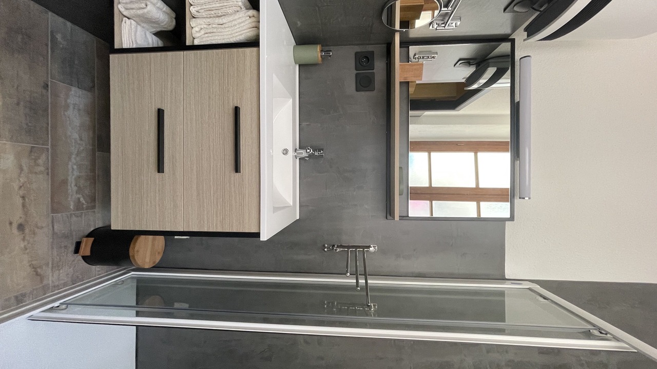 Photo of Bathroom in Romans-sur-Isere