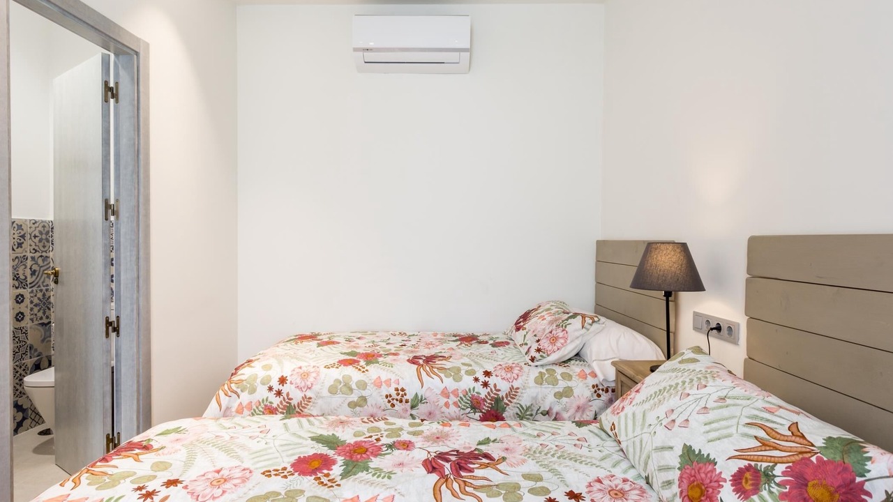 Photo of Bedroom in Santa Catalina