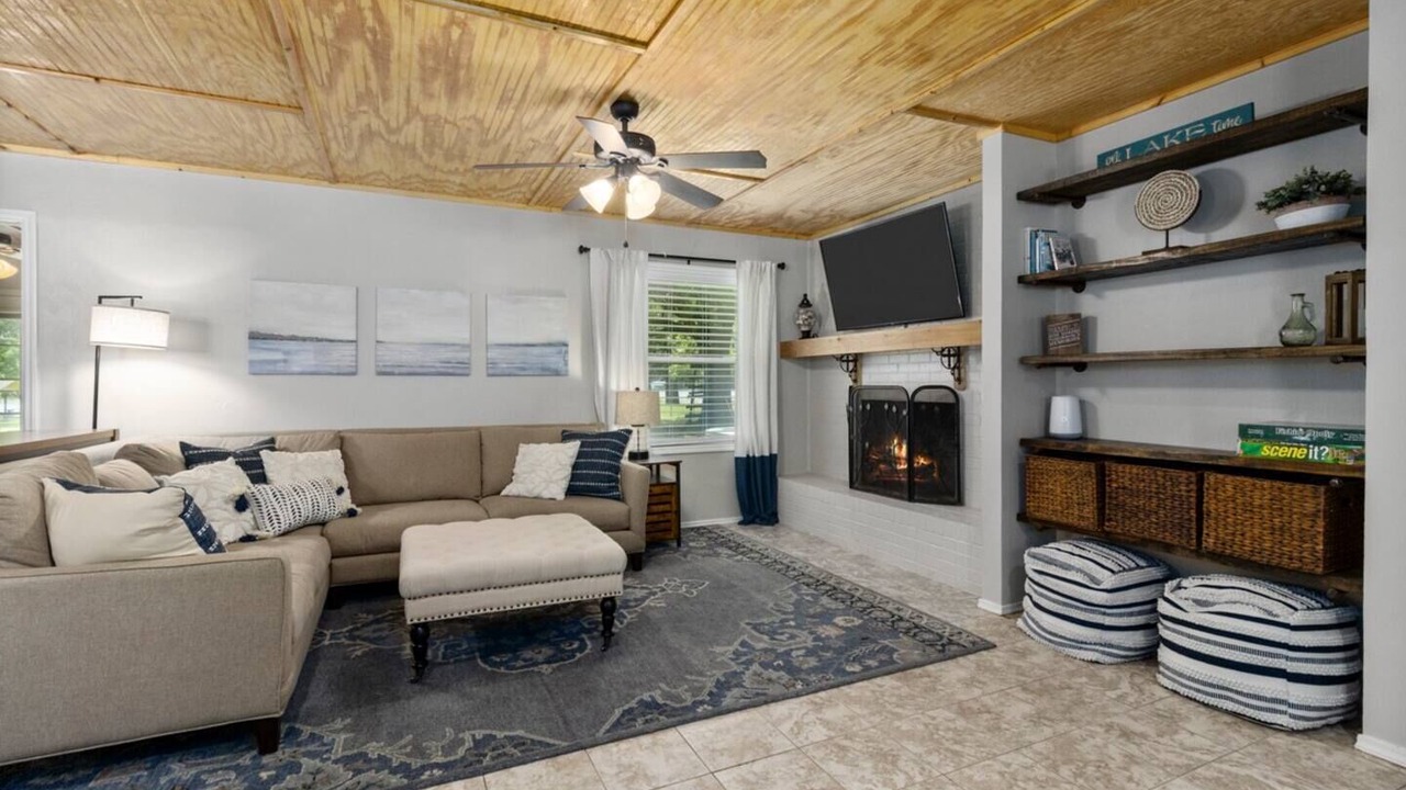 Photo of Livingroom in Chandler