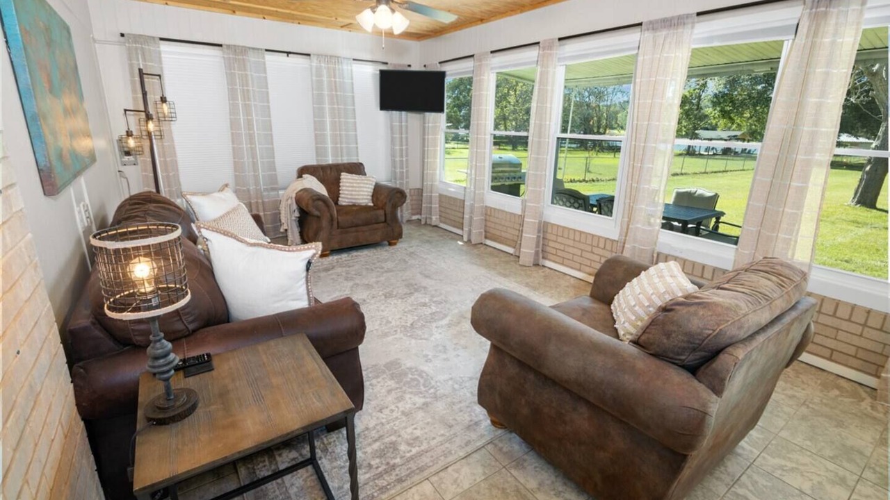 Photo of Livingroom in Chandler